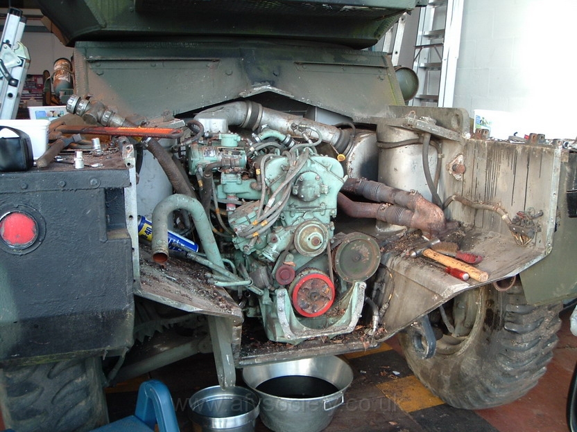 01GM40_C.jpg